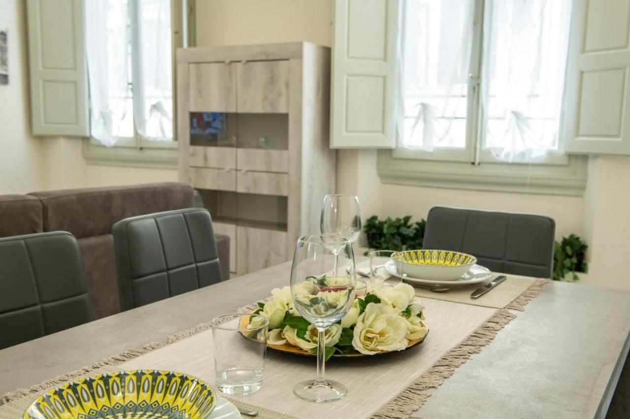 Mamo Florence - Cavour Rosa Apartment Luaran gambar